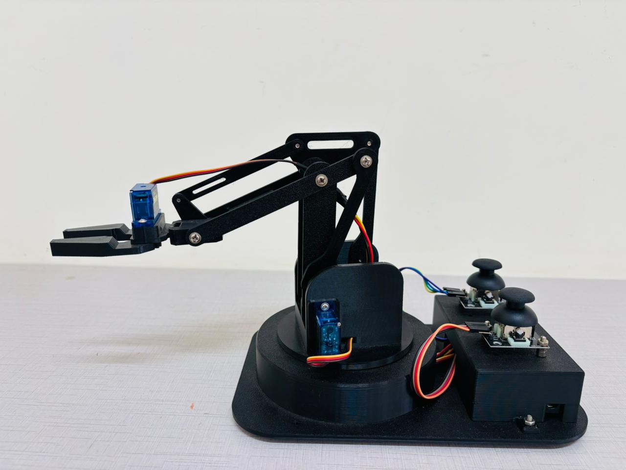 DIY Robotic Arm Mechanic Kit